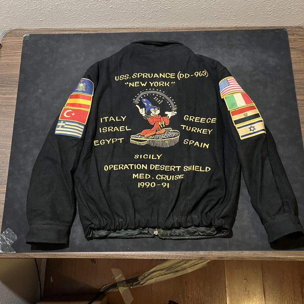 Vintage Souvenir Jacket USN New York Fantasia Mickey  Operation Desert Shield